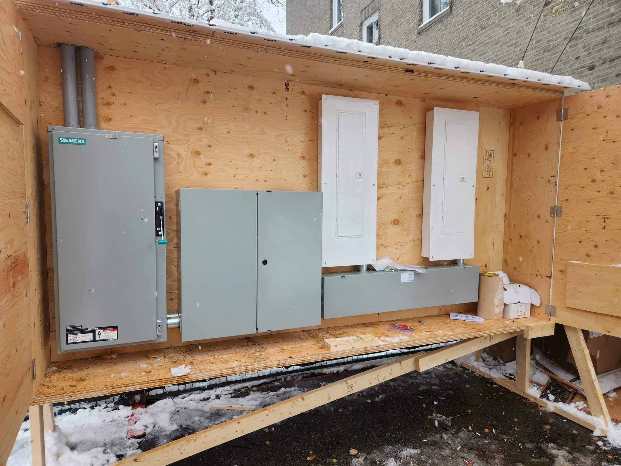 Pourquoi engager un électricien certifié ?